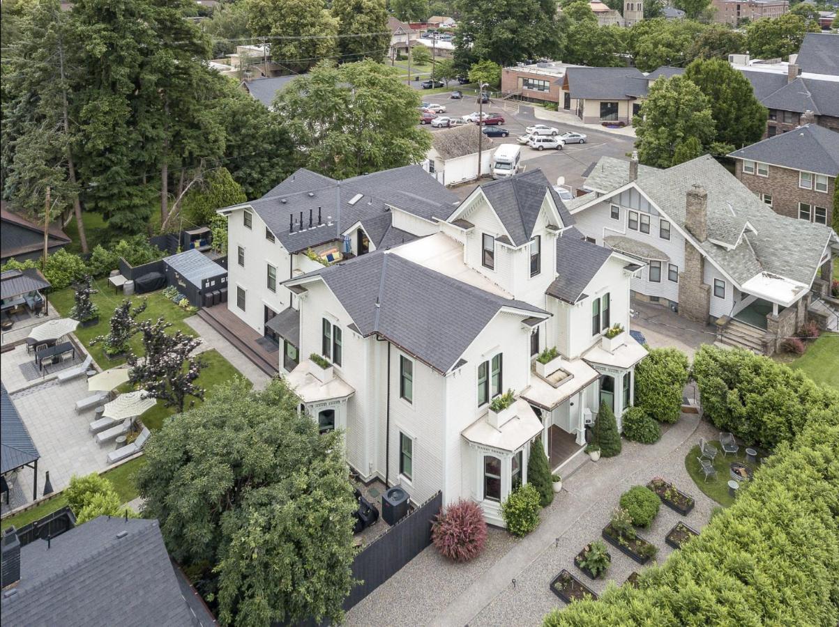 The Wesley Walla Walla Exterior foto